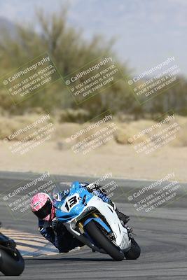 media/Dec-07-2025-CVMA (Sun) [[3e7d2de5dc]]/Race 8-Middleweight Shootout/